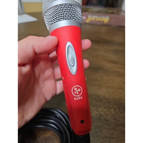 Nabi Wired Microphone with 1/4" Jack Red & Silver For NABI karaoke Machine - Picture 9 of 16